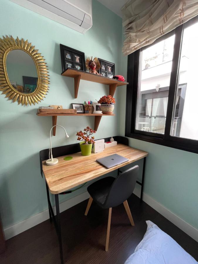 Apartment Charming With Private Terrace,heart Of Malaga